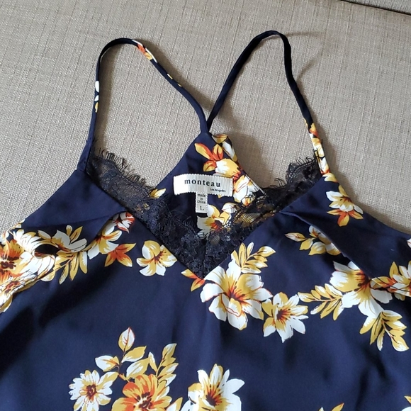 Monteau dress, lace detail, new without tags - Picture 5 of 8